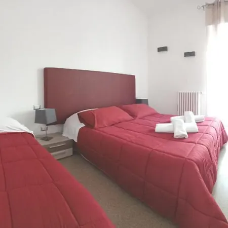 Bed and Breakfast La Dimora Dei Professori Diffushotel 3*
